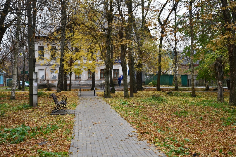 В городском парке романовской стороны Тутаева все мероприятия в рамках проекта "Решаем вместе" завершены