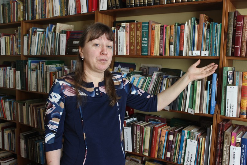 14 марта, в День православной книги, на левом берегу Волги, в исторической романовской стороне города, отмечается значимая культурно-духовная дата — юбилей отдела духовно-нравственной литературы «Светоч»