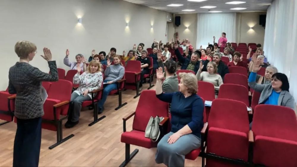 Ремонт кровли и ограждения ДШИ профинансируют по Народной программе «Единой России»