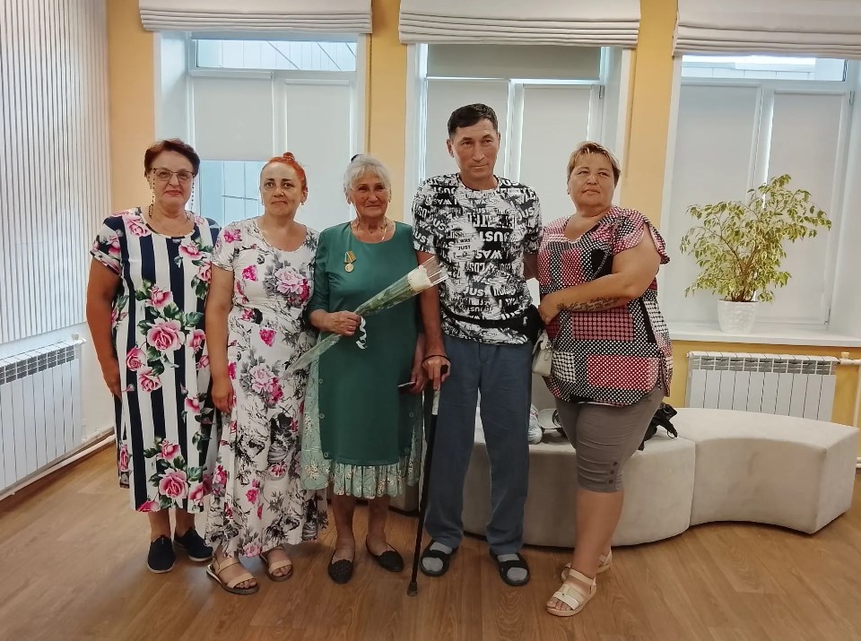 Помогаем СВОим