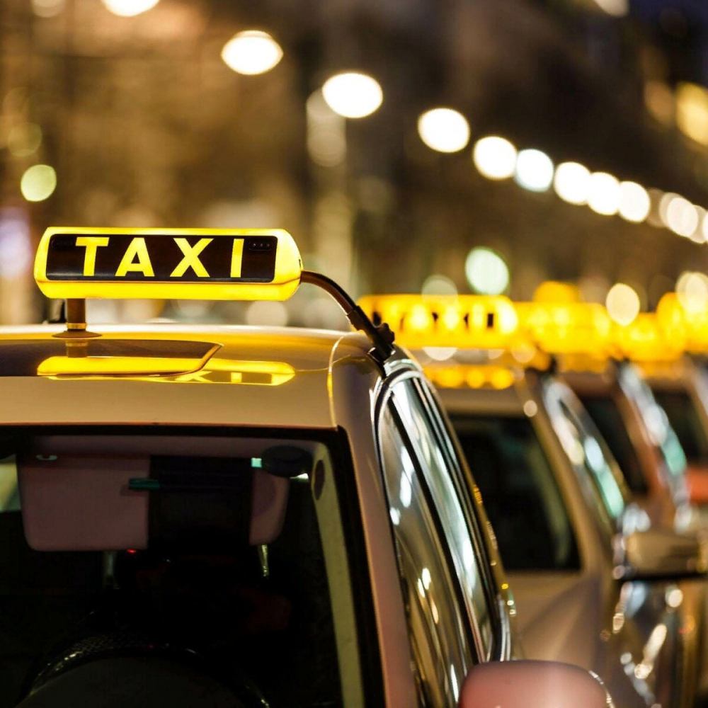 Вниманию пользующихся услугами такси!