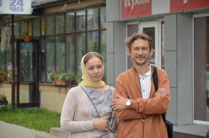 «Мир и клир» на площади Мира