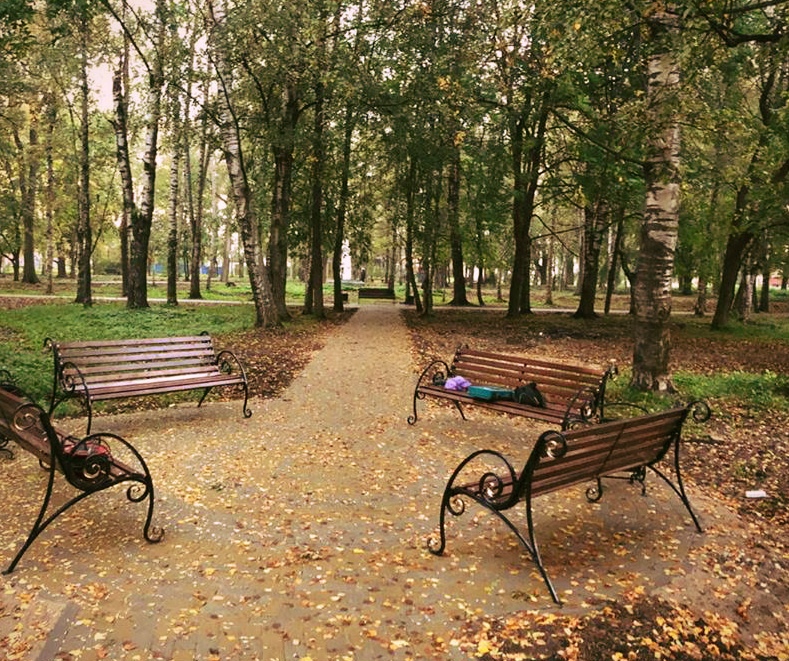 Городской парк левобережного Тутаева в этом году преобразился, его благоустройство было долгожданным для жителей романовской стороны