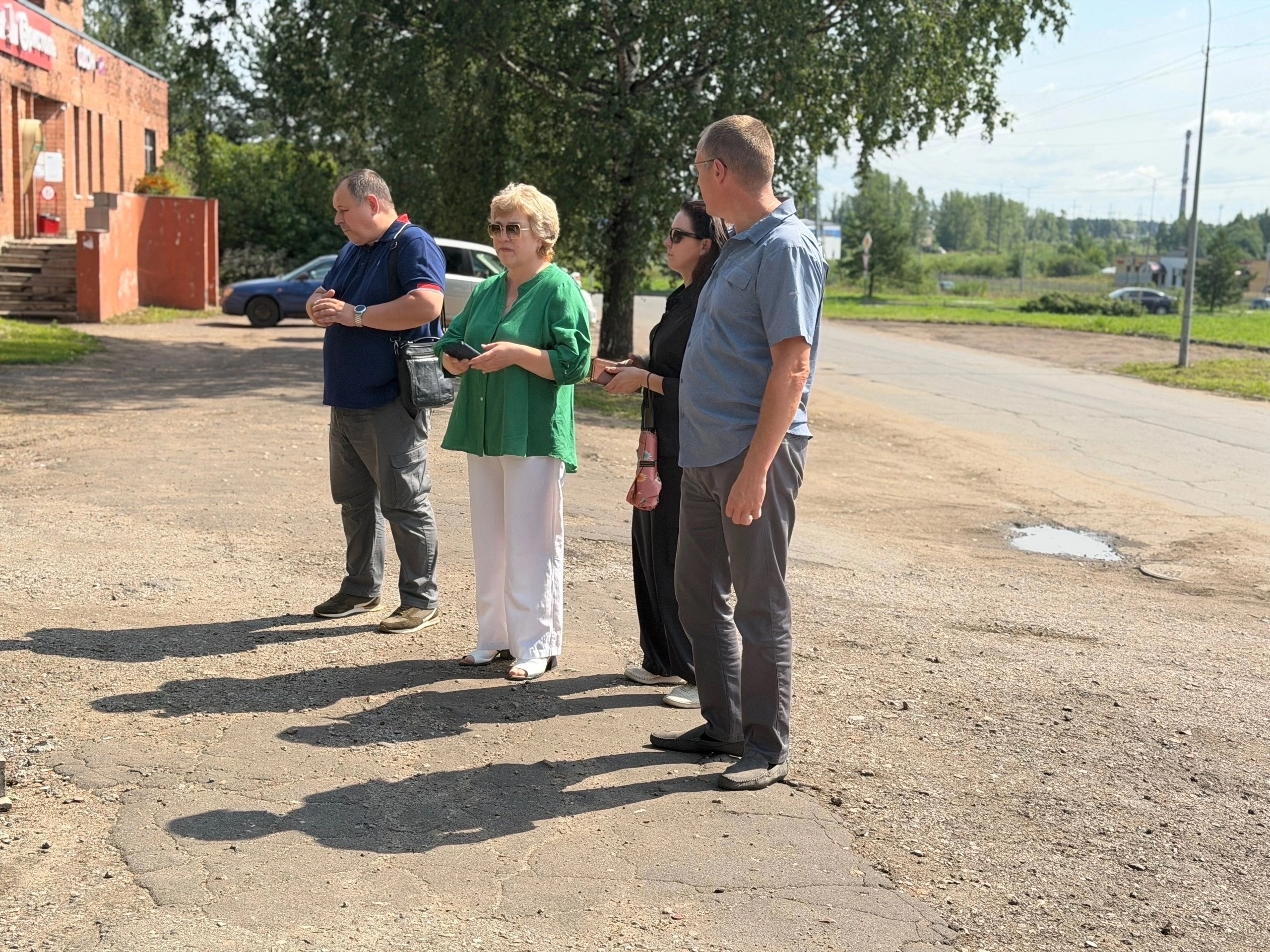 В Тутаевском округе продолжаются плановые обходы для улучшения городской среды
