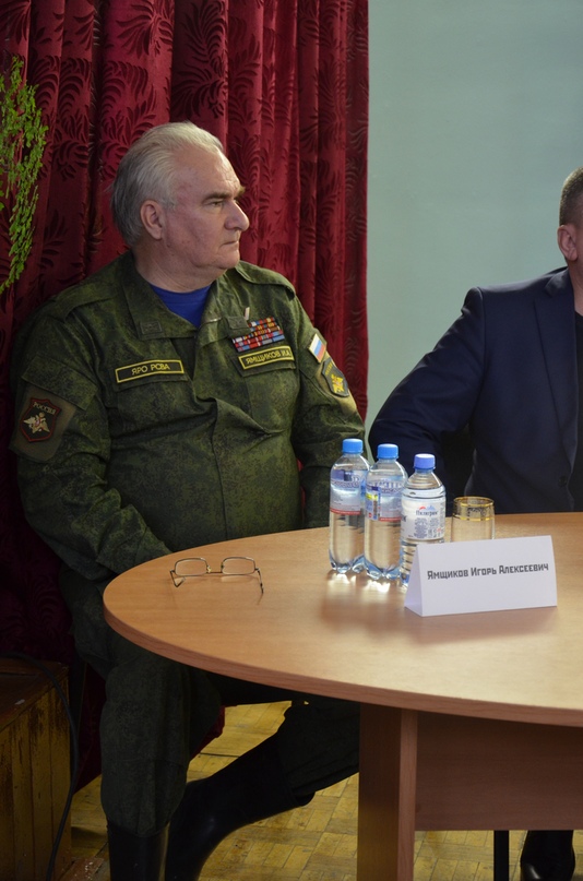 Кавалеры Золотой звезды — в школе имени Ушакова