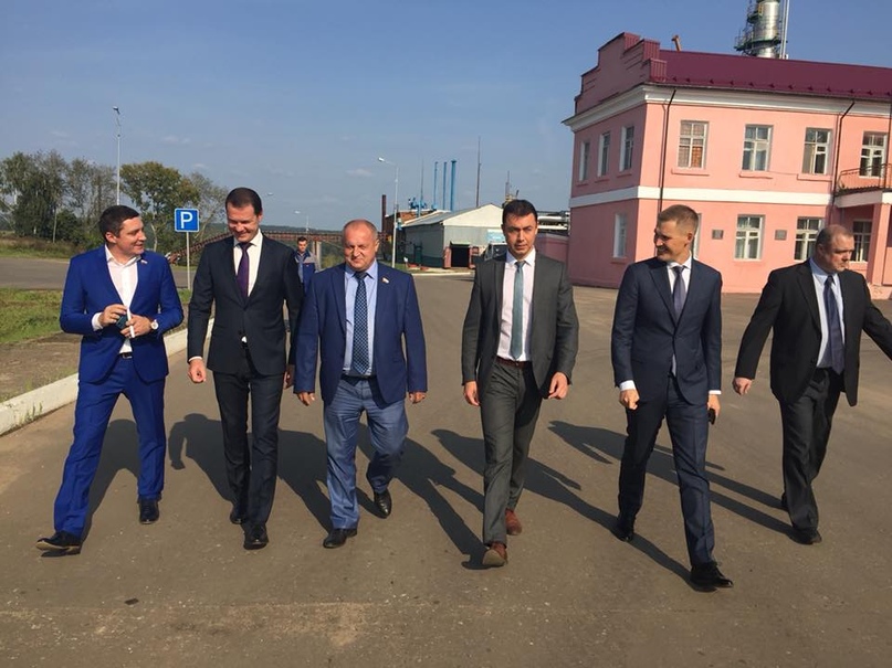 На базе НПЗ им. Менделелеева может быть создан производственный кластер регионального значения. 