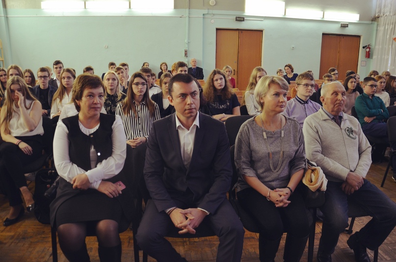 Кавалеры Золотой звезды — в школе имени Ушакова