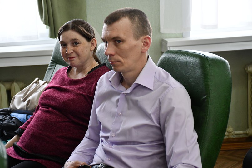 Молодым семьям в Тутаеве вручили денежные сертификаты на покупку и строительство жилья