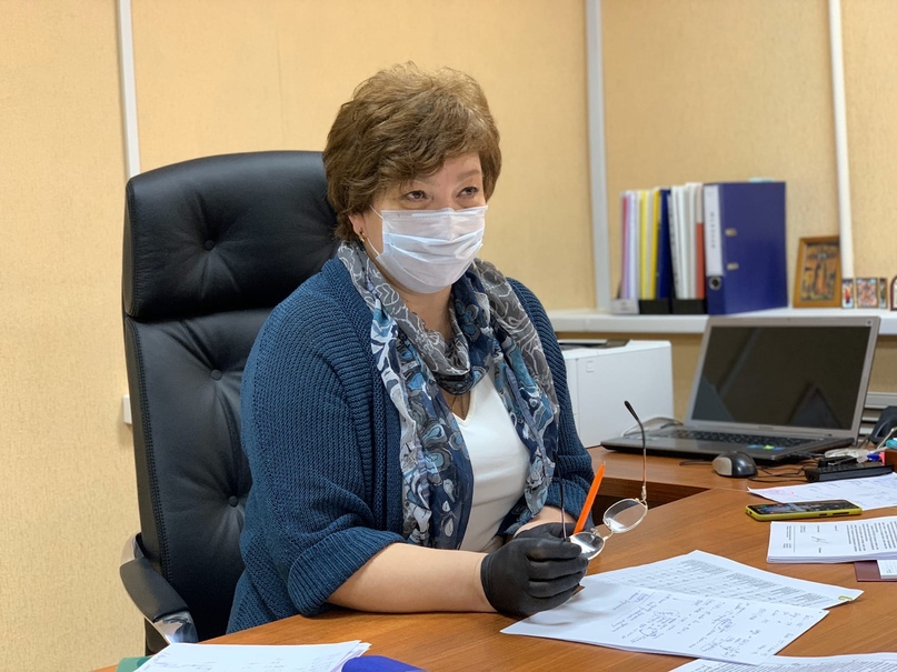 Заместитель главы администрации района по социальным вопросам Ольга Иванова провела очередное совещание оперативного штаба по противодействию распространению коронавирусной инфекции