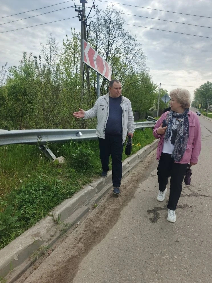 На прошлой неделе в городе был проведен плановый обход территории по улице Комсомольской, на участке от улицы Шитова до проспекта 50-летия Победы.