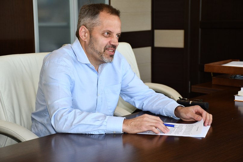 Сегодня глава района Дмитрий Юнусов подписал соглашение с будущим резидентом ТОСЭР о реализации на территории Тутаева инвестиционного проекта