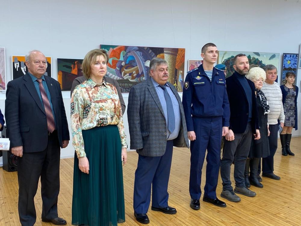 В Тутаеве открылась выставка в знак уважения к нашим героям!