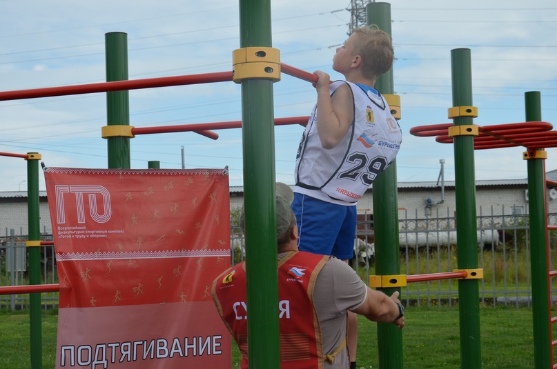 Лучшим – путевку в «Артек»