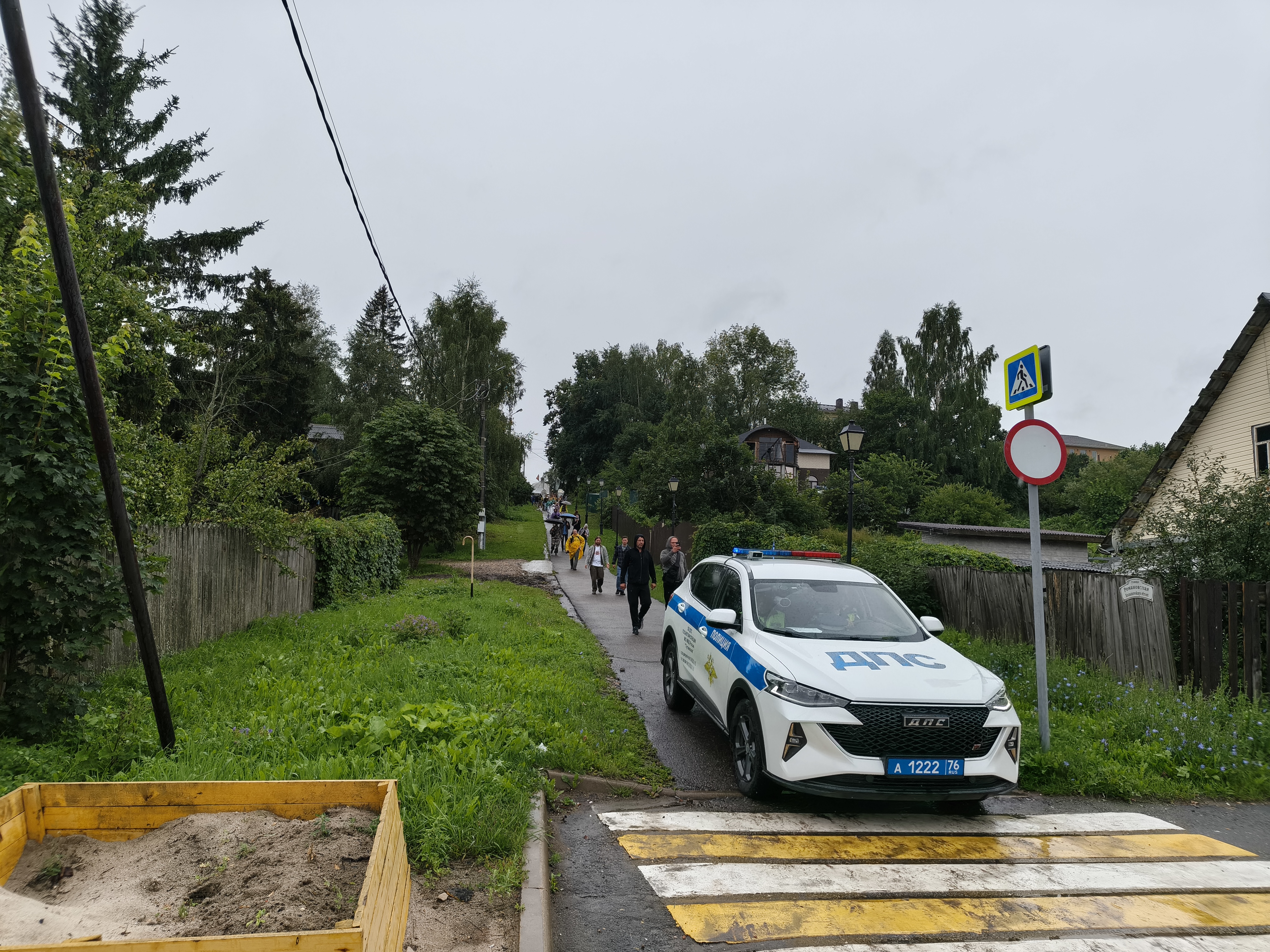 Тысячи паломников прошли крестный ход со Спасом