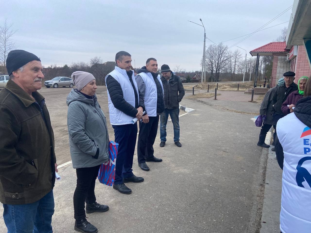 Каждый вопрос — шаг к решениям: вместе прокладываем путь к успеху!