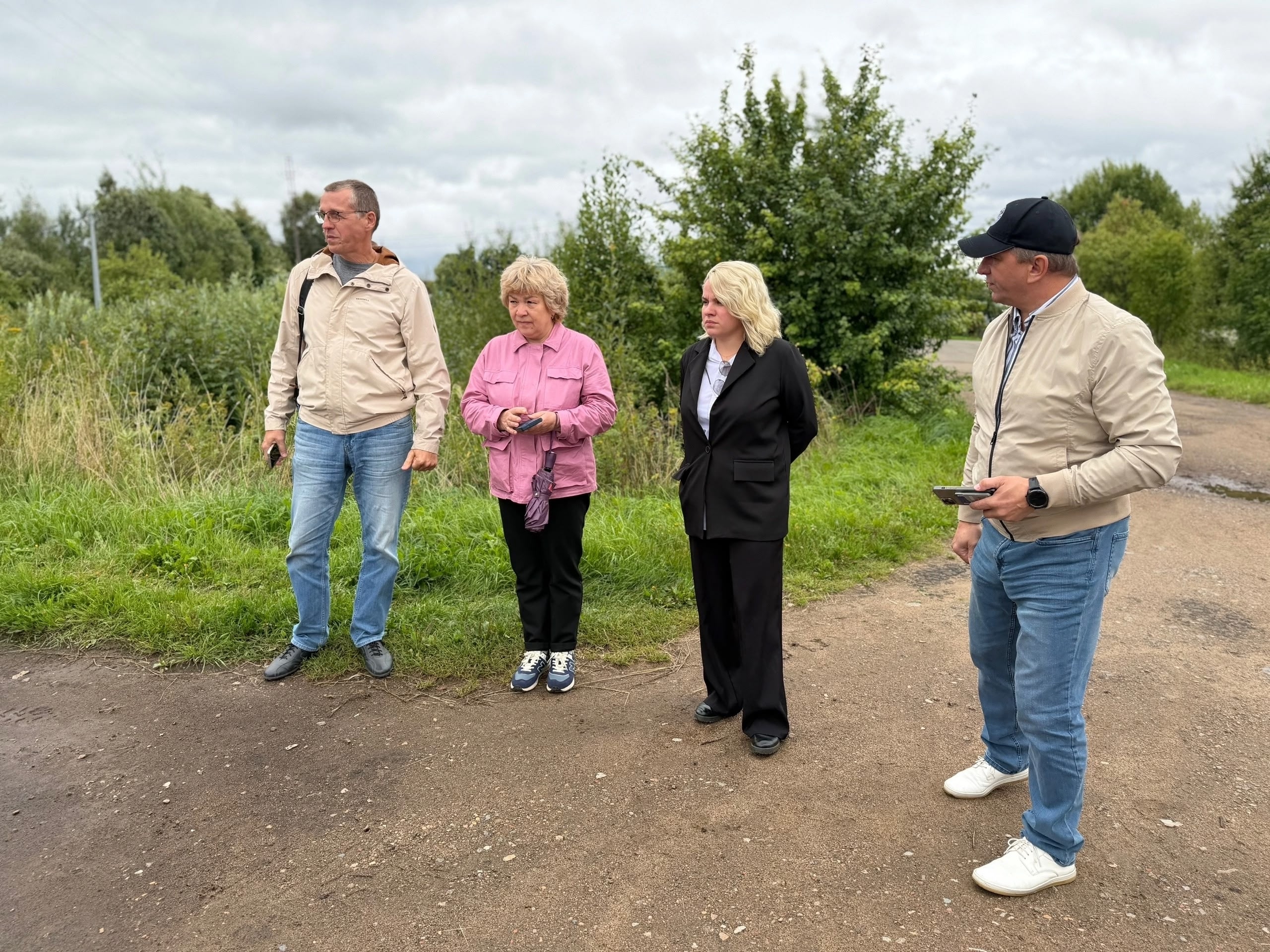 Порядок в деталях: как руководители Тутаевского округа по поручению губернатора обходят территории