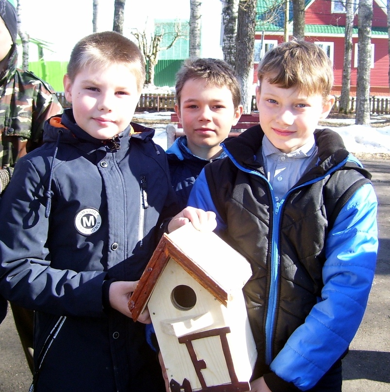 Тутаев активно включился в общероссийскую экологическую акцию "Подарим дом птицам вместе" и провел уже один тематический субботник «Экотропа»