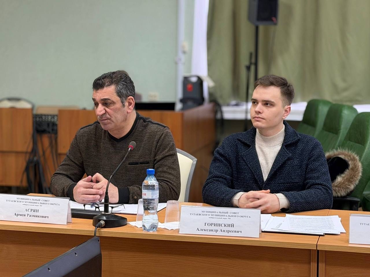 Первый муниципальный совет: депутаты активно включились в работу
