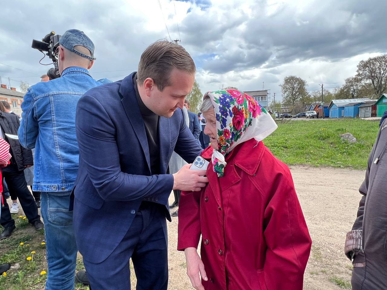 Виталий Бортяков: «Мне нравится общаться с людьми и помогать им»