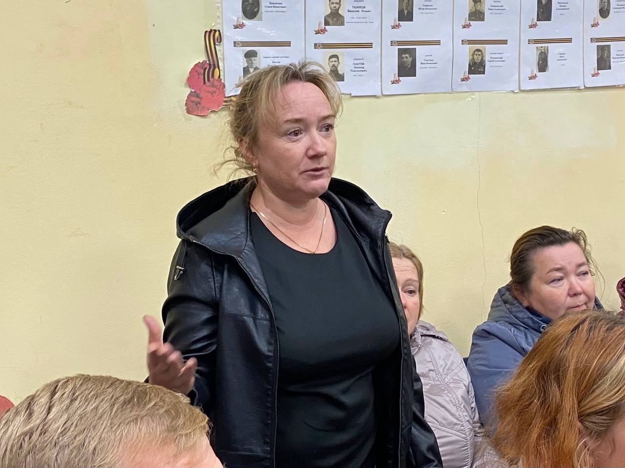 «Открытый микрофон» в Великом Селе: диалог с жителями продолжается