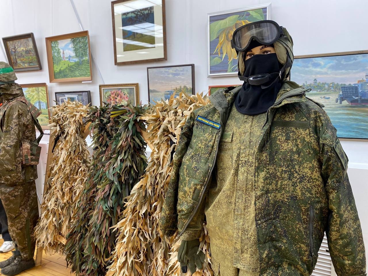 В Тутаеве открылась выставка в знак уважения к нашим героям!