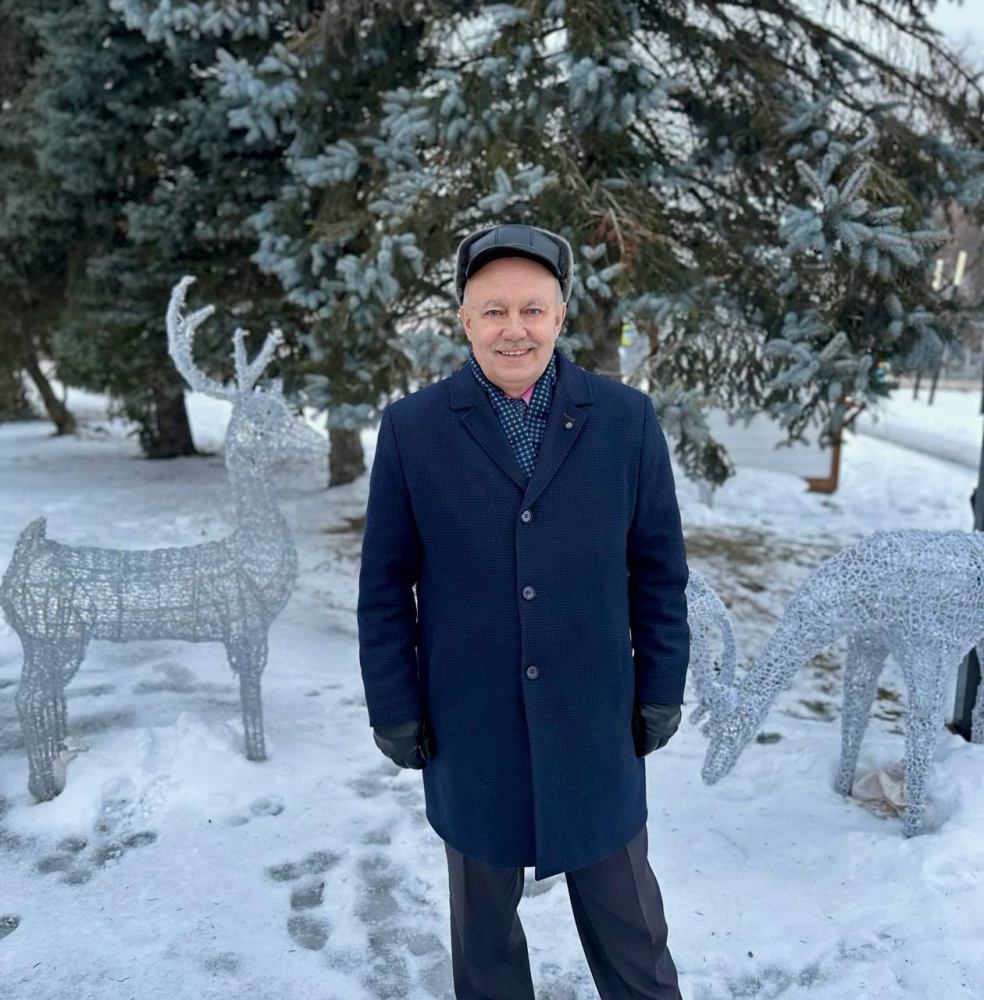Уважаемые жители Тутаева, поздравляю вас с Новым годом и Рождеством!