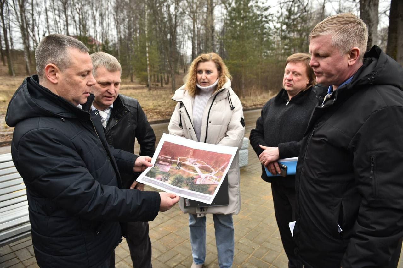 В Константиновском благоустроят территории соцобъектов и места воинской славы