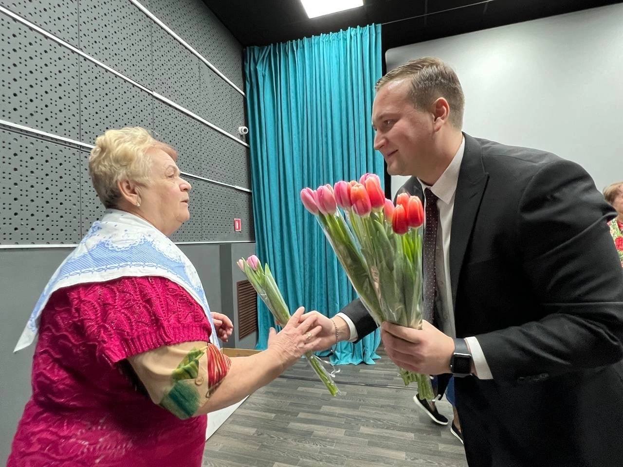 Виталий Бортяков: «Мне нравится общаться с людьми и помогать им»