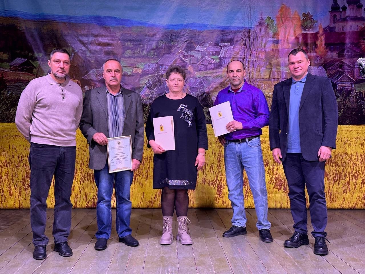 Поздравили сельских тружеников
